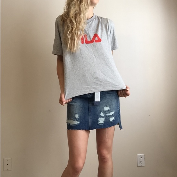 FILA Top - Picture 2 of 3